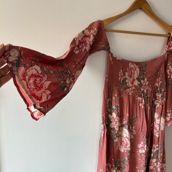 Billabong Off-Shoulder Long Sleeve Chiffon Mini Dress Pink Floral - Picture 2 of 5